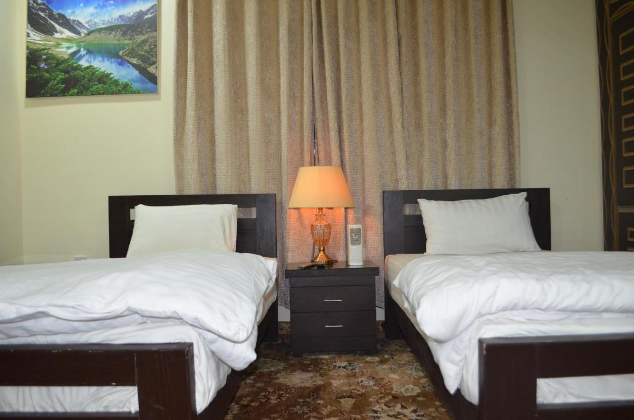 Starlit Hotel - Gilgit Exterior photo